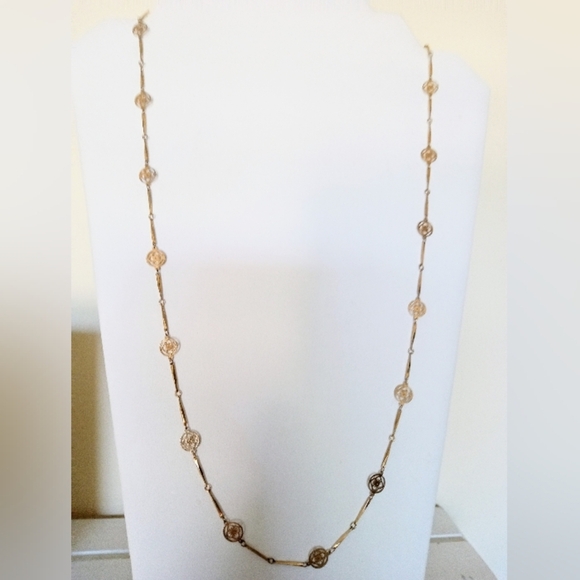 Avon Necklace Flower Lace Dainty Bar Link Chain Gold Tone Floral Vintage 26" - Picture 1 of 3